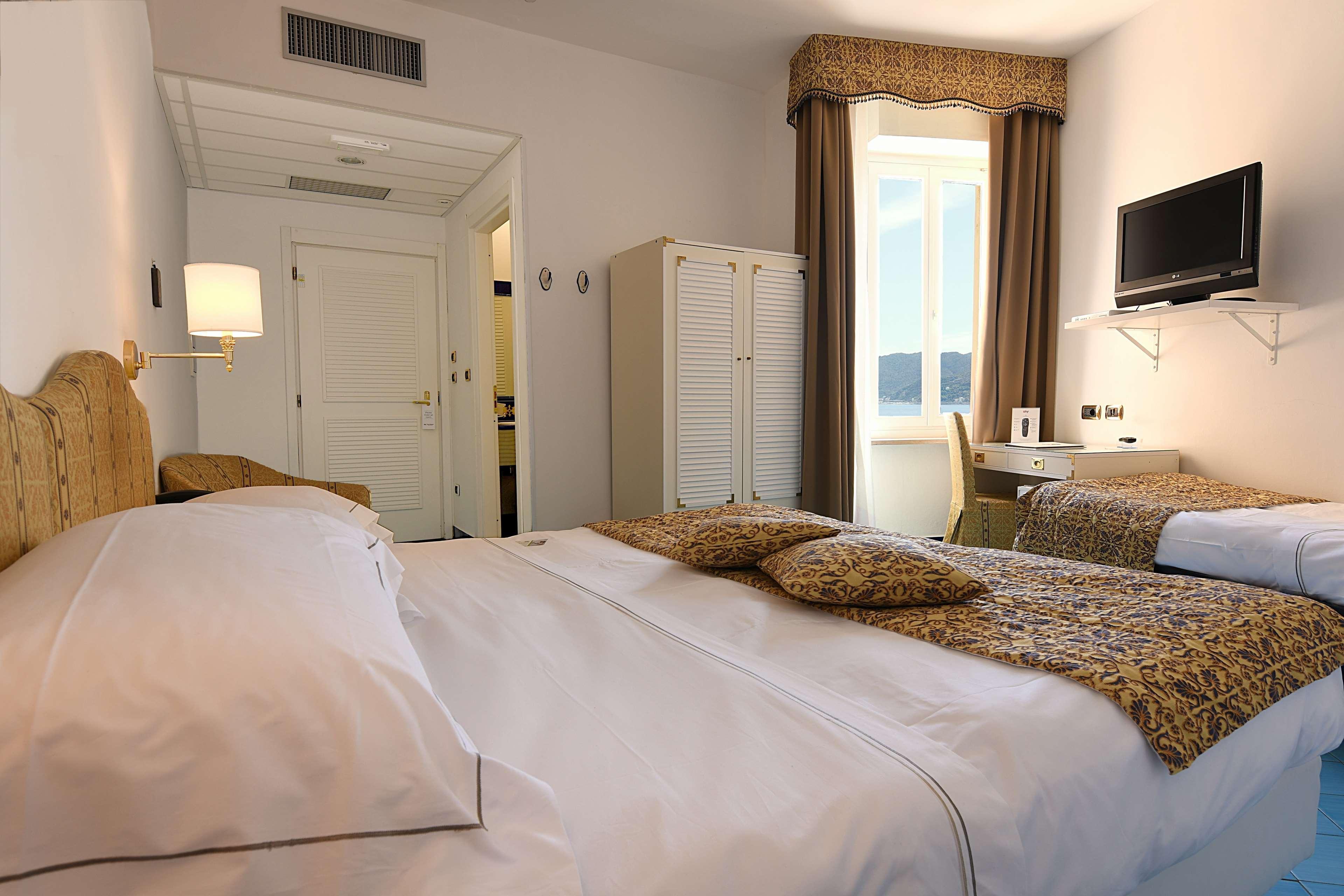 Best Western Hotel Acqua Novella Spotorno Eksteriør billede