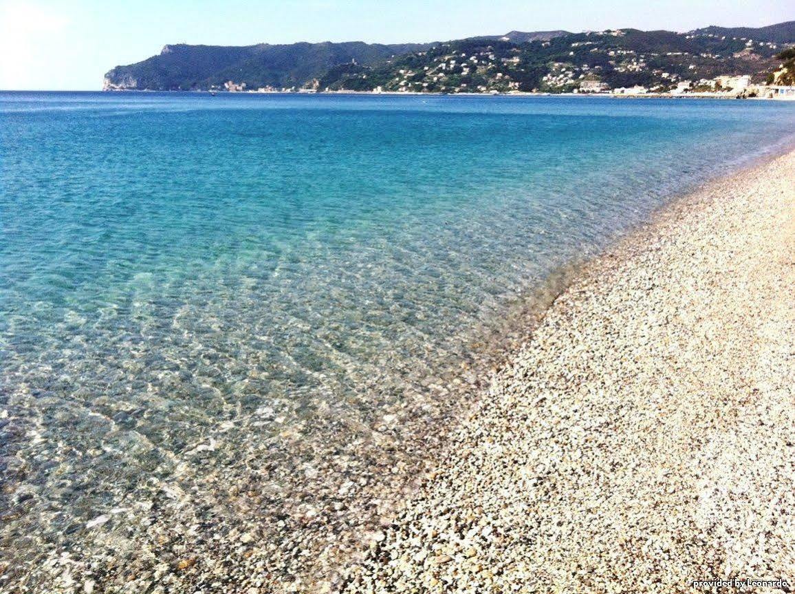 Best Western Hotel Acqua Novella Spotorno Eksteriør billede
